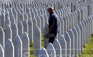 IGK: Od Facebooka zatražili da zabrani negiranje genocida u Srebrenici