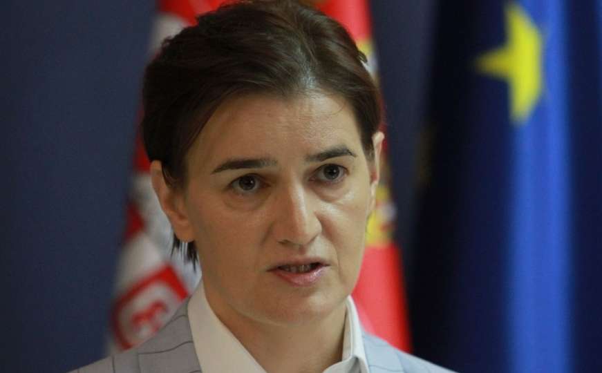 Ana Brnabić: Samo večeras imamo više od 400 novozaraženih