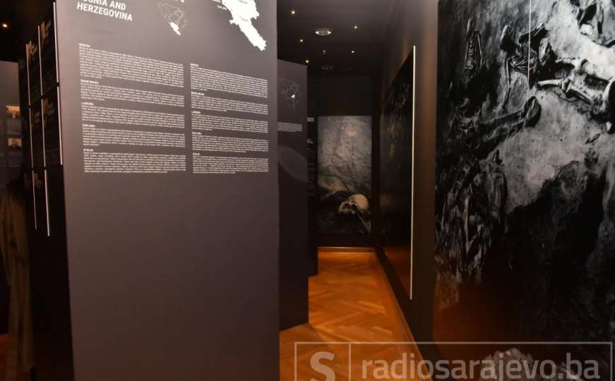 Sarajevo pamti: U Vijećnici otvorena izložba koju bismo svi trebali vidjeti