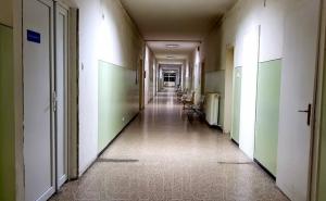 U zeničkoj bolnici zaražena 32 doktora, 40 medicinskih sestara i 15 zaposlenika