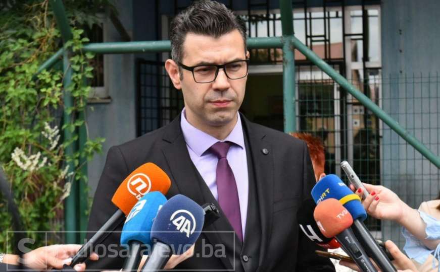 Anis Krivić se obratio javnosti i govorio o bolničkim kapacitetima i testiranju