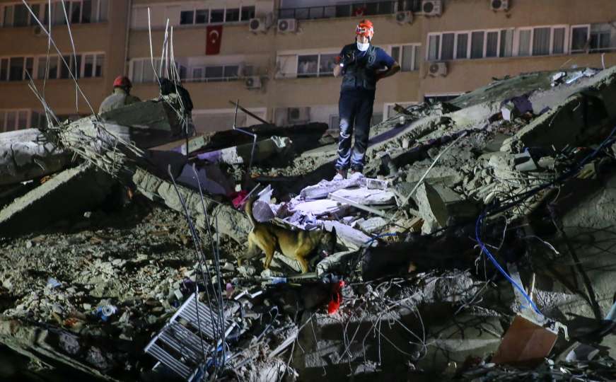 U zemljotresu u Izmiru poginule 69 osoba