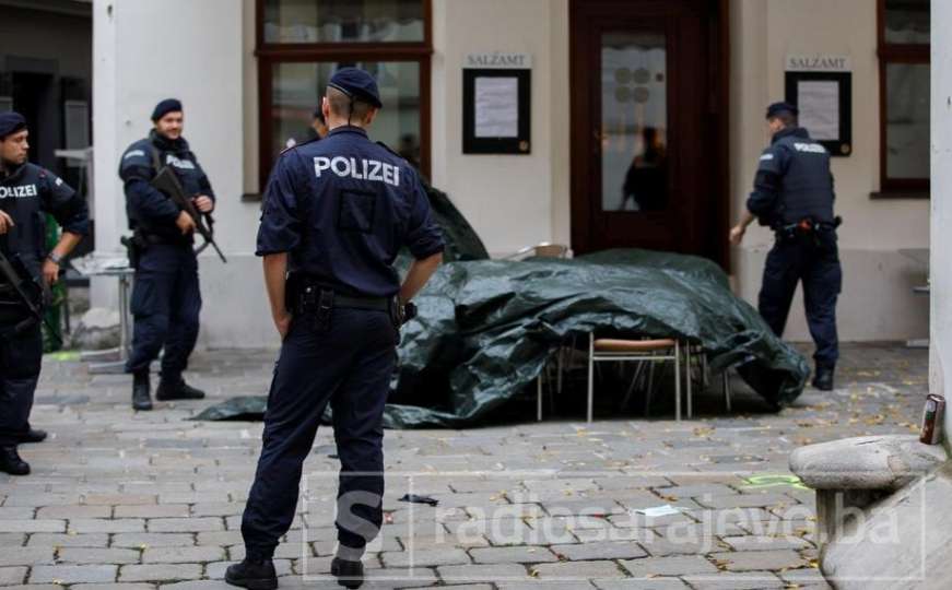 Austrija raspisala potjernice za 10 osoba povezanih s napadačem u Beču