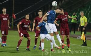 Pao prvi gol na Koševu: FK Sarajevo povelo u gradskom derbiju