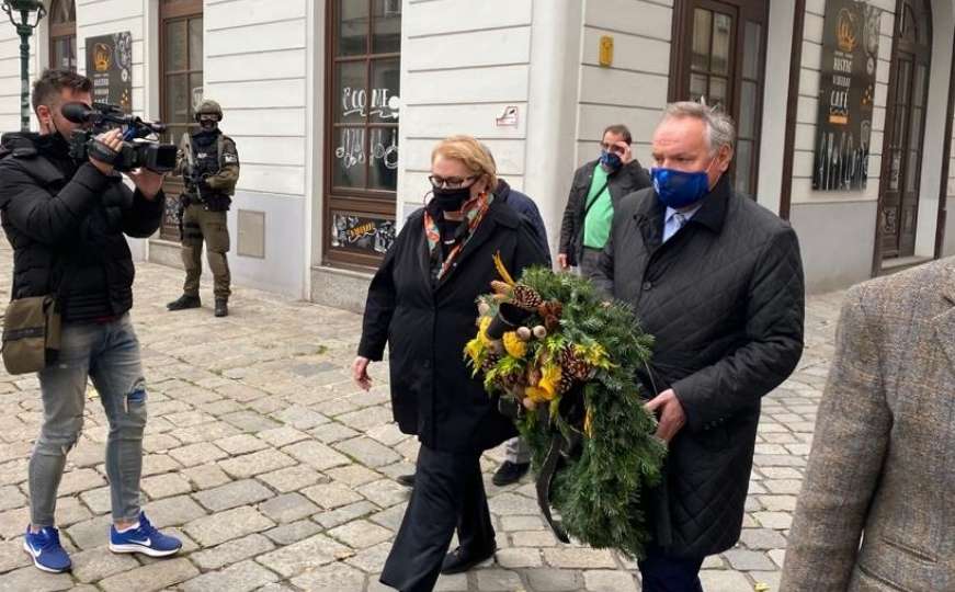 Turković položila cvijeće na mjestu terorističkog napada u Beču i poslala poruku