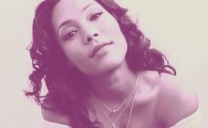 India Shawn ft. Anderson .Paak - Movin On