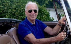 Šta vozi Joe Biden: Od oca naslijedio ljubav prema klasiku američke auto industrije