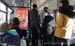 Provozali smo se sarajevskim tramvajem u 12 sati: Poštuju li se mjere?