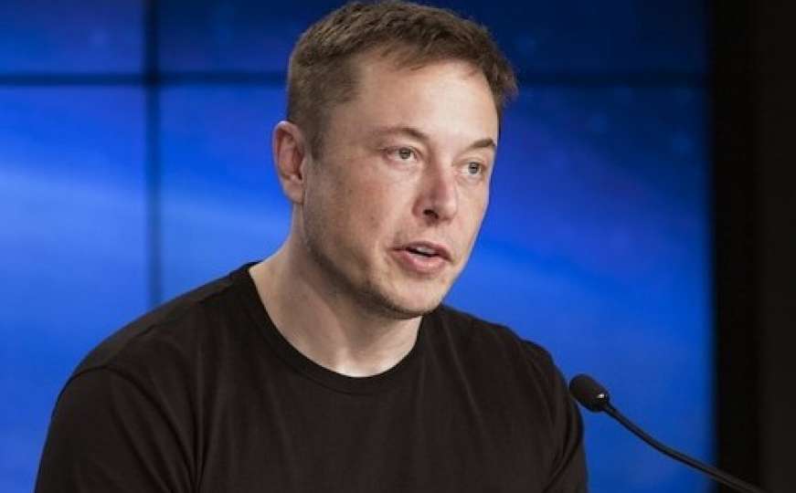Elon Musk objavio da je i pozitivan i negativan na COVID-19