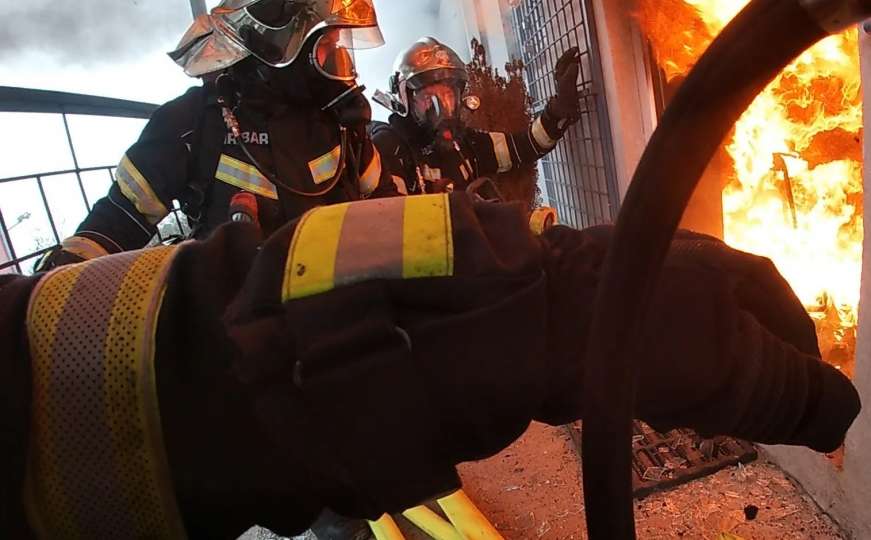 Veliki požar u Zagrebu, poginula jedna osoba