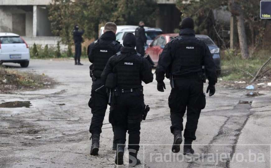 Policija u Sarajevu još uvijek traga za dvojicom osumnjičenih zbog ubistva na Ilidži
