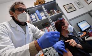 Pfizer zatražio hitnu upotrebu vakcine protiv COVID-19 u SAD-u