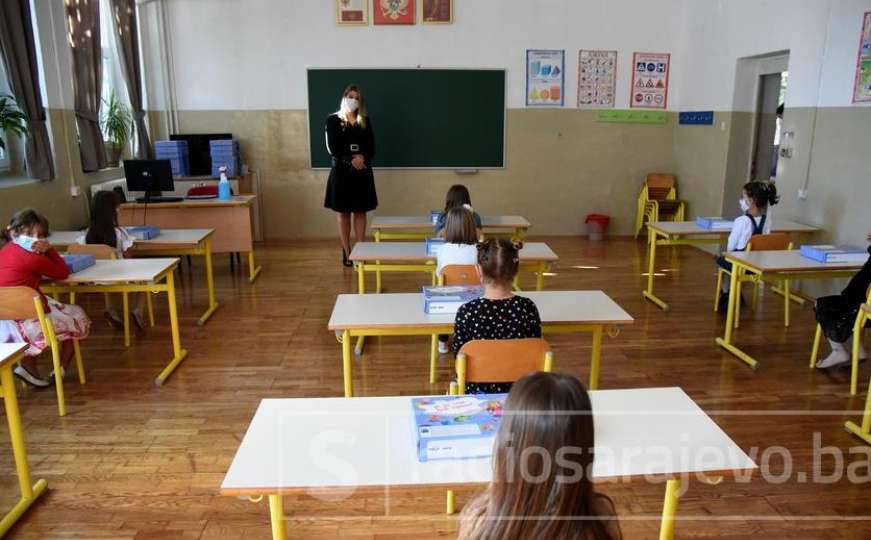 Važna obavijest za roditelje učenika u Sarajevu: Ministarstvo produžilo mjeru