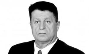 Preminuo profesor Adem Dautbašić