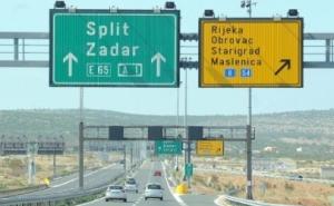 Teška saobraćajna nesreća na autoputu Zagreb-Split: Više osoba stradalo