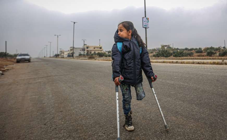 Teška sudbina sirijske djevojčice bez noge