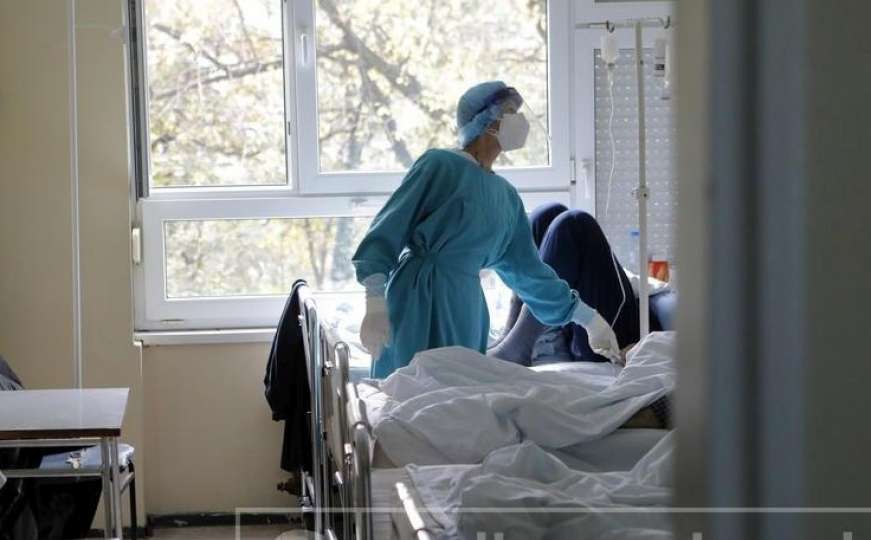 U Srbiji novi crni rekordi: Više od 7.500 novozaraženih, desetine umrlih