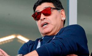 Diego Maradona i zagrijavanje u dresu Napolija koje se gledalo otvorenih usta