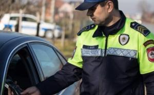 Neobična nezgoda u BiH: Žena pijana sletjela s ceste pa uhapšena