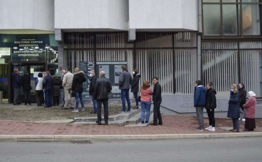 Neregularni glasači presudili u korist Grujičića 