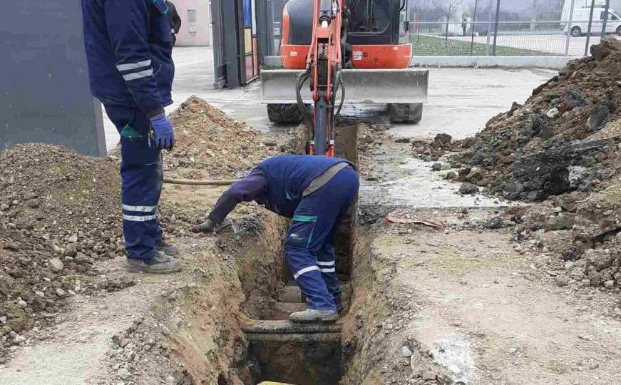 Vodovod ponovo na terenu: Brojne sarajevske ulice i naselja bez vode