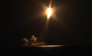 Ruska podmornica izvela nevjerovatan test: Pogledajte snimak sa Monomaha