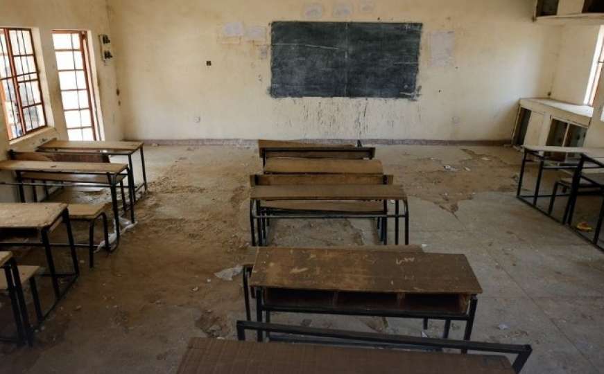 U Nigeriji iz škole oteto preko 300 učenika