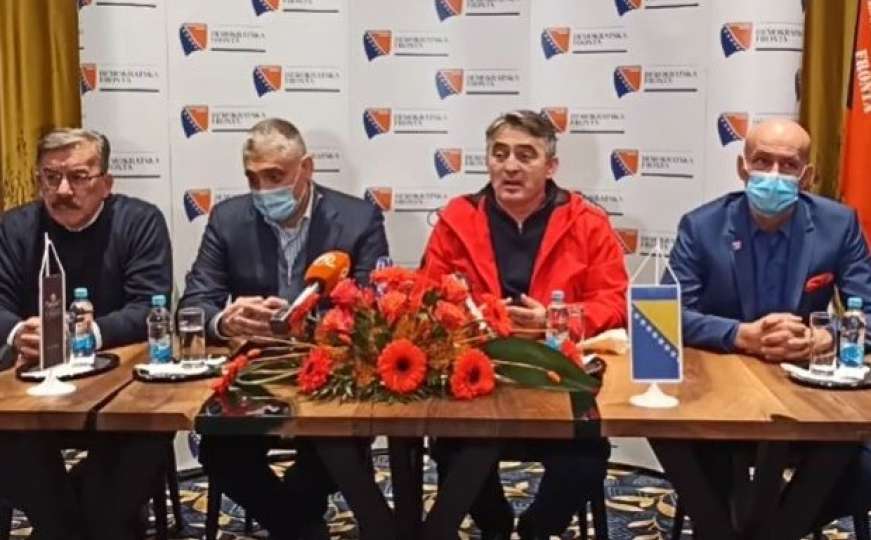 Željko Komšić i Čedomir Jovanović se obratili Mostarcima