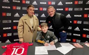 Sin legendarnog Waynea Rooneya potpisao ugovor s Manchester Unitedom