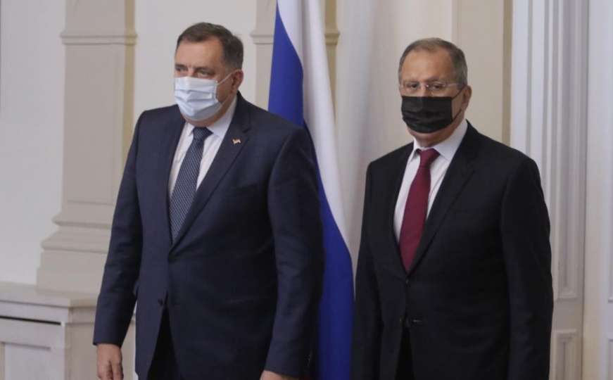 Lavrov vraća ikonu koju je dobio od Dodika