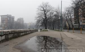Fotopriča: Sarajlije i danas udišu smrt, evo kako je u gradu