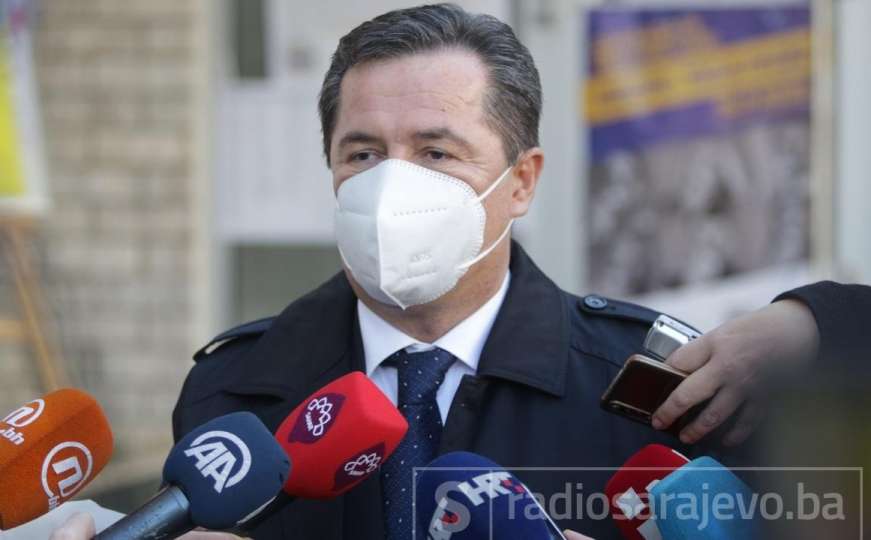 Dr. Zlatko Guzin uputio kratku poruku građanima Mostara
