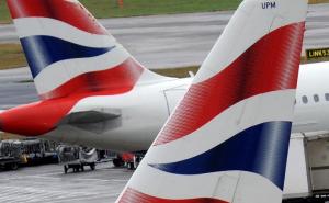 Još dvije zemlje obustavljaju letove iz V. Britanije, Johnson sazvao hitan sastanak