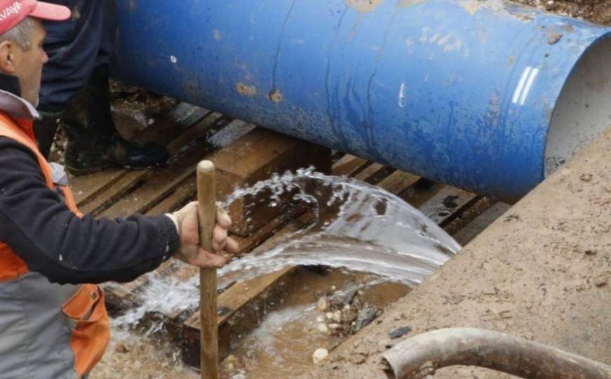 I danas popravke: Bez vode u 18 sarajevskih ulica