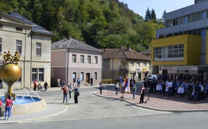 U susjednoj zemlji se traži priznavanje genocida u Srebrenici