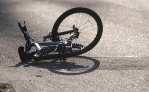 Smrt na bh. cestama: Poginuo biciklista, vozač uhapšen