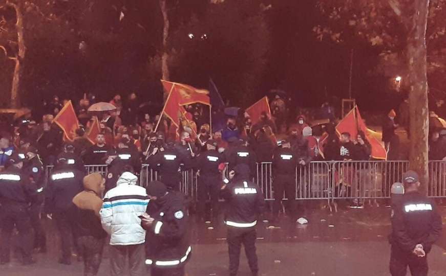 Protesti zbog izmjene Zakona o slobodi vjeroispovijesti u Crnoj Gori