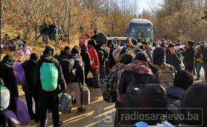 Akcija izmiještanja migranata, nije poznato na koju lokaciju