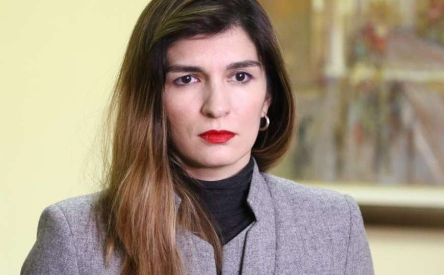 Sabina Ćudić oduševila neobičnim potezom na sjednici Parlamenta