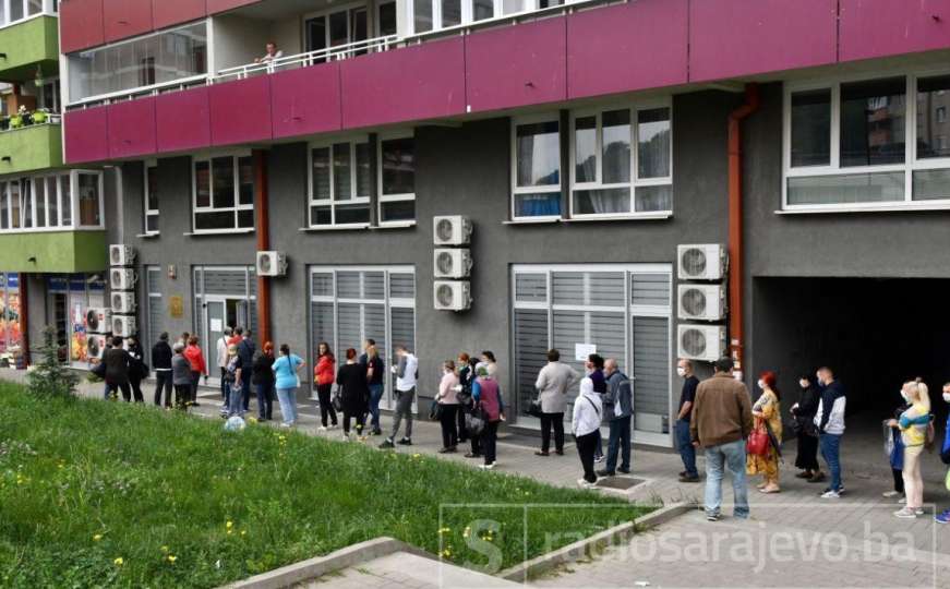 Više od 400.000 ljudi u Bosni i Hecegovini traži posao