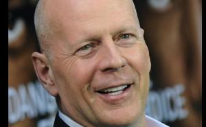 Bruce Willis izbačen iz prodavnice, kupci bili uznemireni 