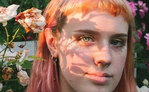 Frances Forever - Space Girl