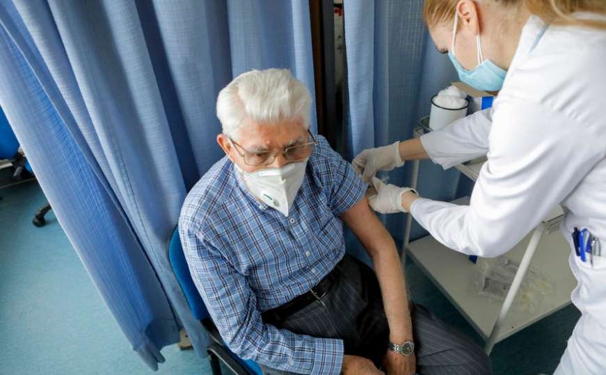 U Srbiju stiglo milion doza kineske vakcine