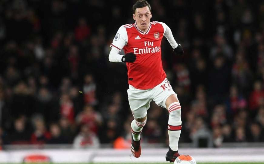 Mesut Ozil raskinuo ugovor s Arsenalom, evo za koji klub potpisuje