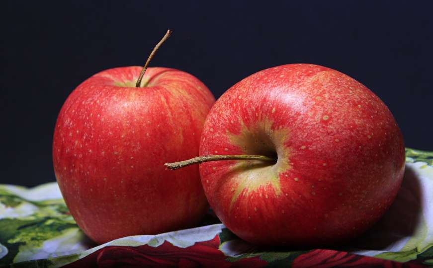Živci, srce, pluća...: Sedam razloga zbog kojih svaki dan treba pojesti jabuku