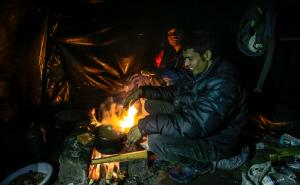 Migranti "zarobljeni" na granici: Ovako izgleda njihov život u šumi