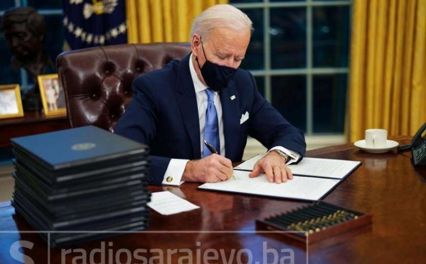 Biden donio deset uredbi za jačanje borbe protiv koronavirusa