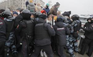 Najveći protesti u Putinovoj eri: Rekordan broj uhapšenih demonstranata