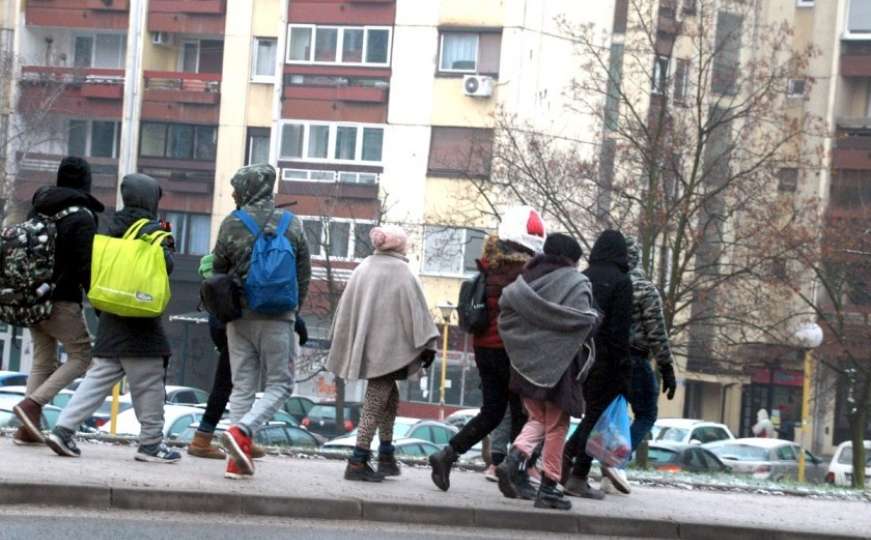 Grupa migranata iz Tuzle upućena u Sarajevo