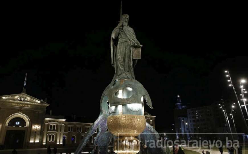 Stručnjaci o spomeniku u Beogradu: 'To je urbanistički terorizam, monstruozni kič!'